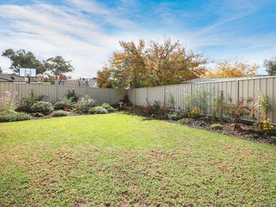 2 Medinah Ct, West Wodonga