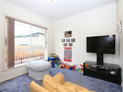 4 / 239 Nicholson Street, Seddon