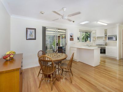 18 Ritchie Crescent, Horsley