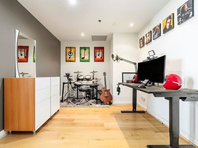 4302 / 93 Liverpool Street, Sydney