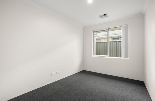 16 Minjary Loop, Baldivis