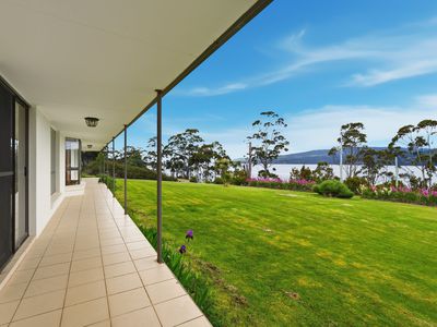 222 Cygnet Coast Road, Lymington