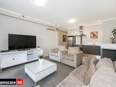 10 / 996 Hay Street, Perth