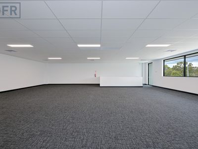 2 / 11 Freight Road, Kenwick