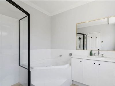 21 Central Lakes Drive, Caboolture