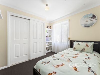 30 Prince Edward Drive, Dapto