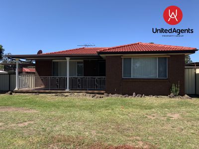 42 Glenfern Crescent, Bossley Park