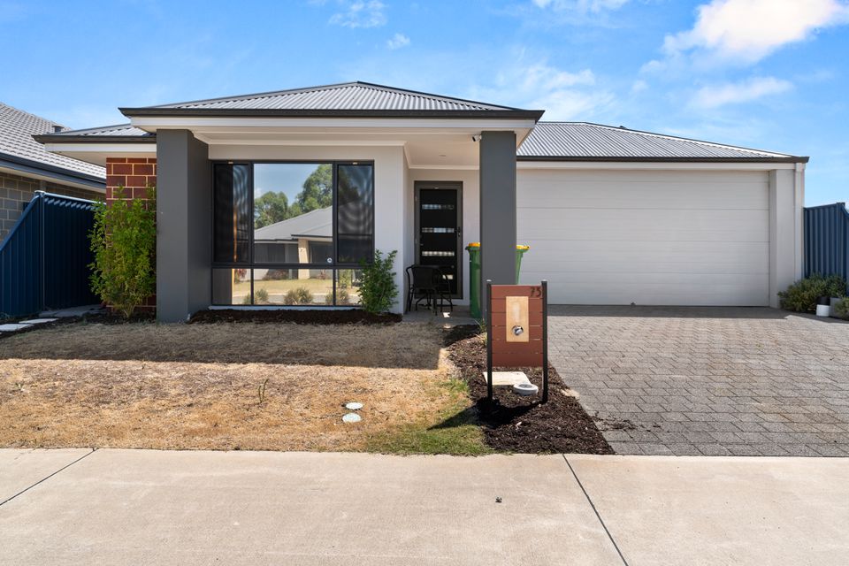 73 Pleasantview Parade, Baldivis