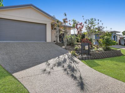 17 Finniss Crescent, Bentley Park