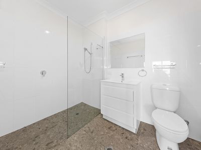 2 / 15 Elizabeth Avenue, Clontarf