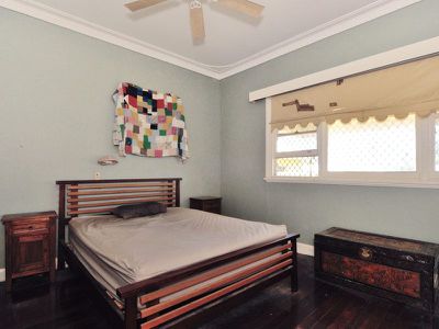 30 Bell Street , Rockingham