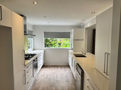 24 Perindale Drive, Chartwell