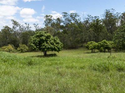 1336 Brisbane Valley Highway, Fernvale
