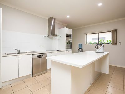 10 Minderoo Avenue, South Hedland