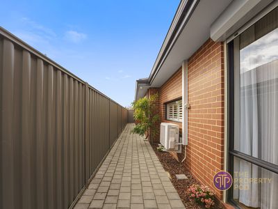 48 Wycliffe Turn, Piara Waters