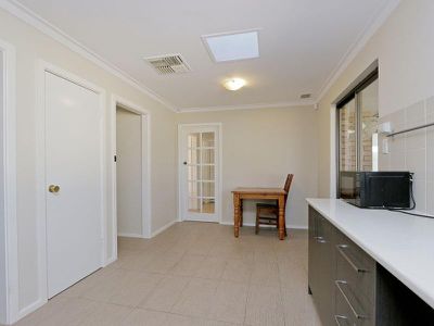 34 Merley Way, Parkwood