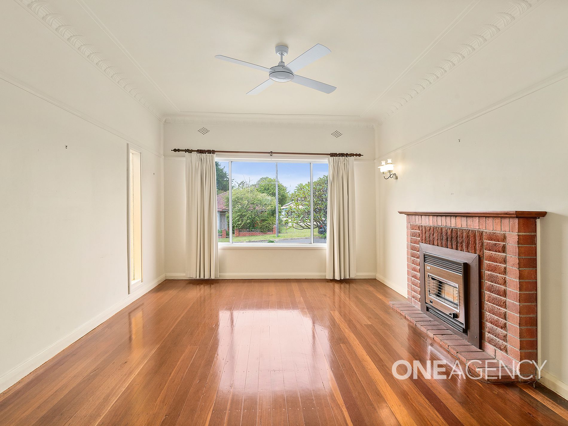 27 Douglas Street, Nowra