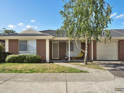 7 / 4 Paydon Way, Hampton Park