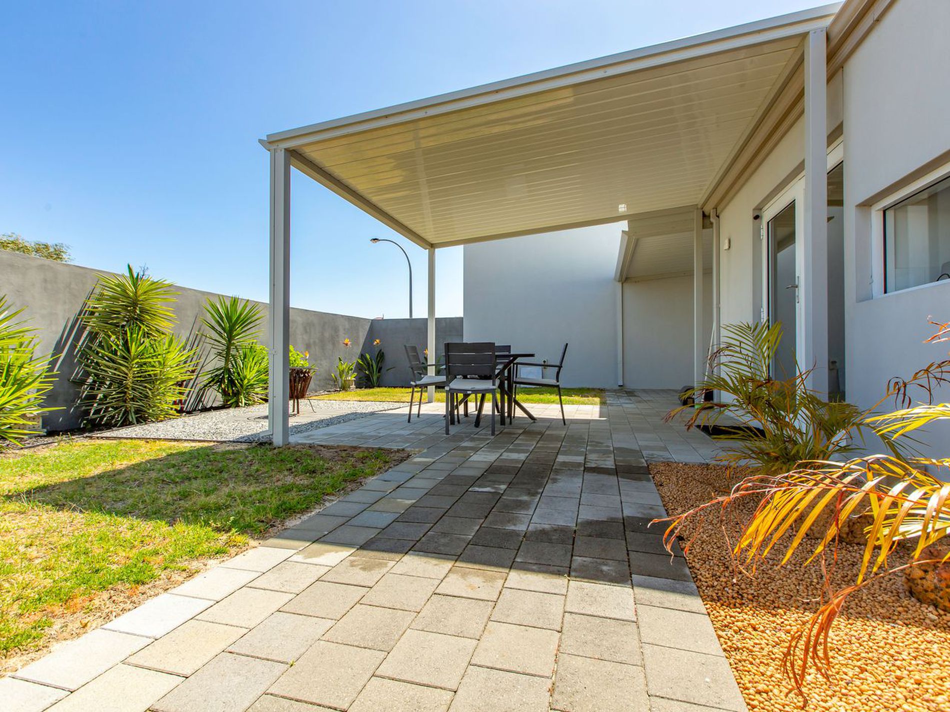 11 Kambany Approach, Dalyellup