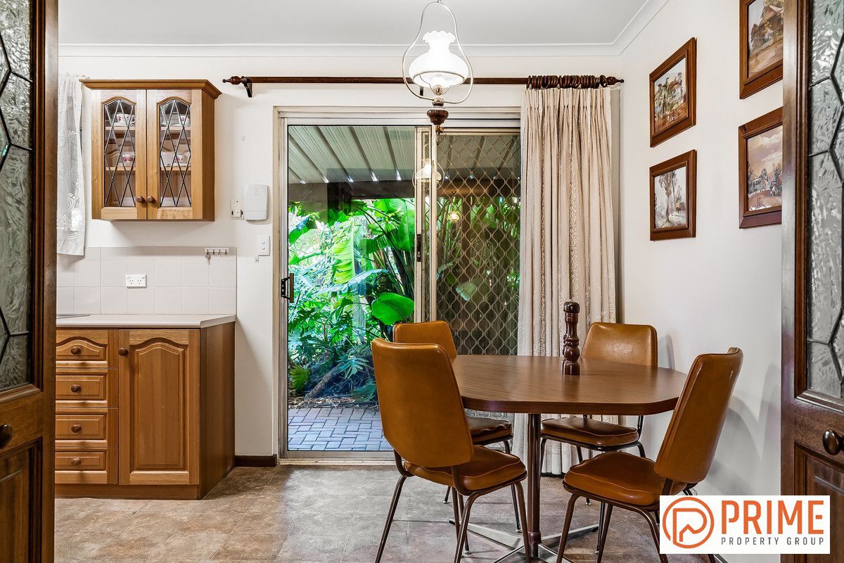 14 Chapman Crescent, Redwood Park