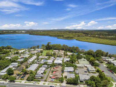 3 / 77 Poinciana Avenue, Tewantin