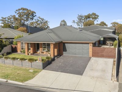 18 Delhi Street, Seymour