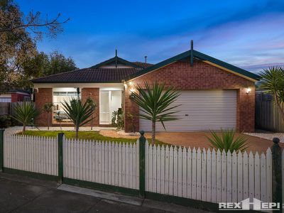 115 Central Road, Hampton Park