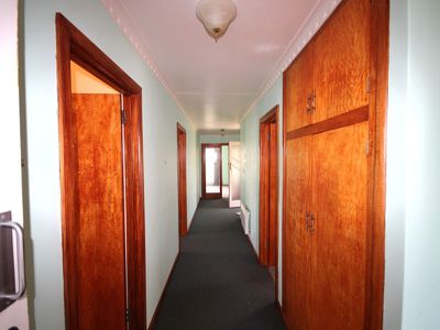 16 Barnett Ave, New Norfolk