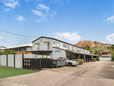 4 / 84 Mitchell Street, North Ward