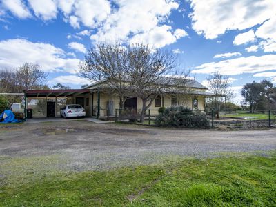 256 HORSHAM-LUBECK ROAD, Riverside