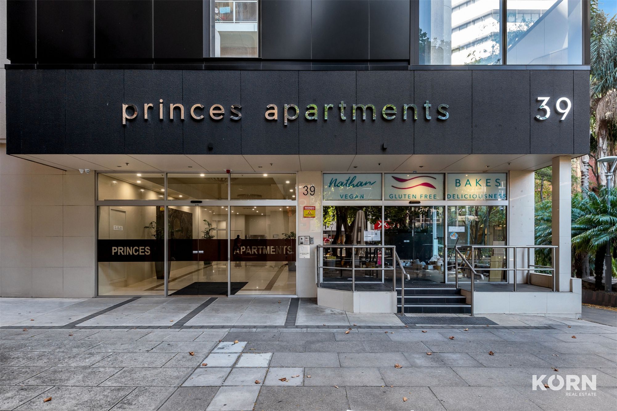 802 / 39 Grenfell Street, Adelaide