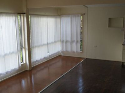 9 Palm Drive, Mooloolaba