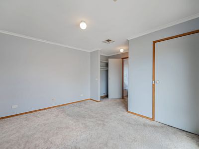 31 Newlyn Drive, Craigieburn