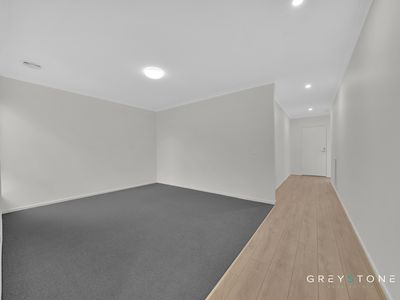 32 Crotone Avenue, Deanside