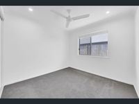 12 Mount Crosby Street, Park Ridge