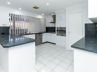 5 Parkin Court, Eden Hill