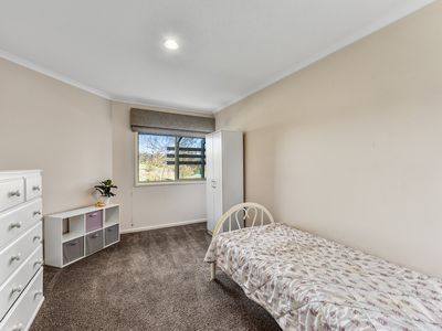 24 Shalamar Crescent, Mount Gambier