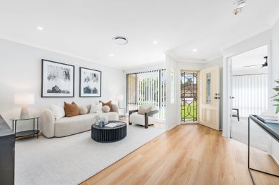 10 Combings Place, CURRANS HILL, Currans Hill - Thumbnail 4