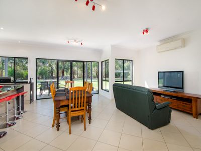58A McMAHON Road, Worrolong