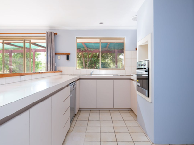 5 Lyndon Court, Heathridge