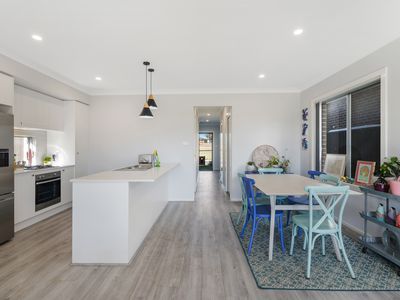 30 Audley Cct, Gregory Hills