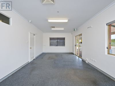 11 Winchester Road, Bibra Lake