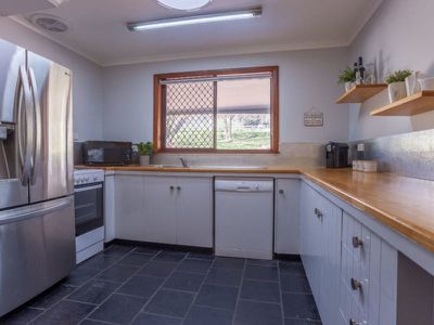 50 Coyles Rd, West Wodonga