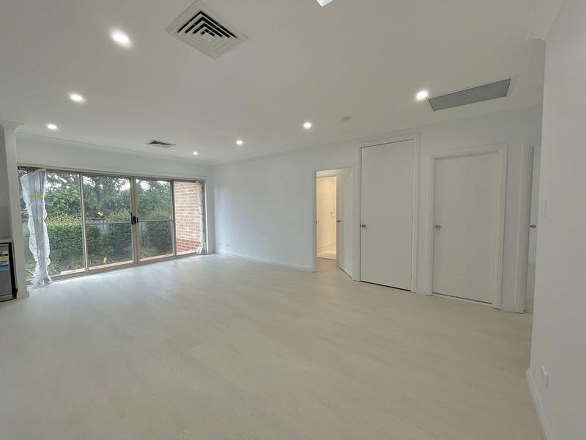 2 / 31-33 Clermont Avenue, Ryde