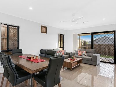 30 Sawmill Drive, Griffin