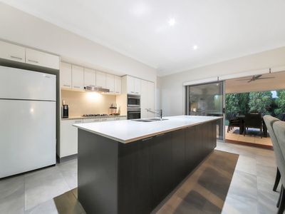 14 Macquarie Street, Wakerley
