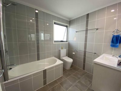 1 Sanctuary Point Close, Point Vernon