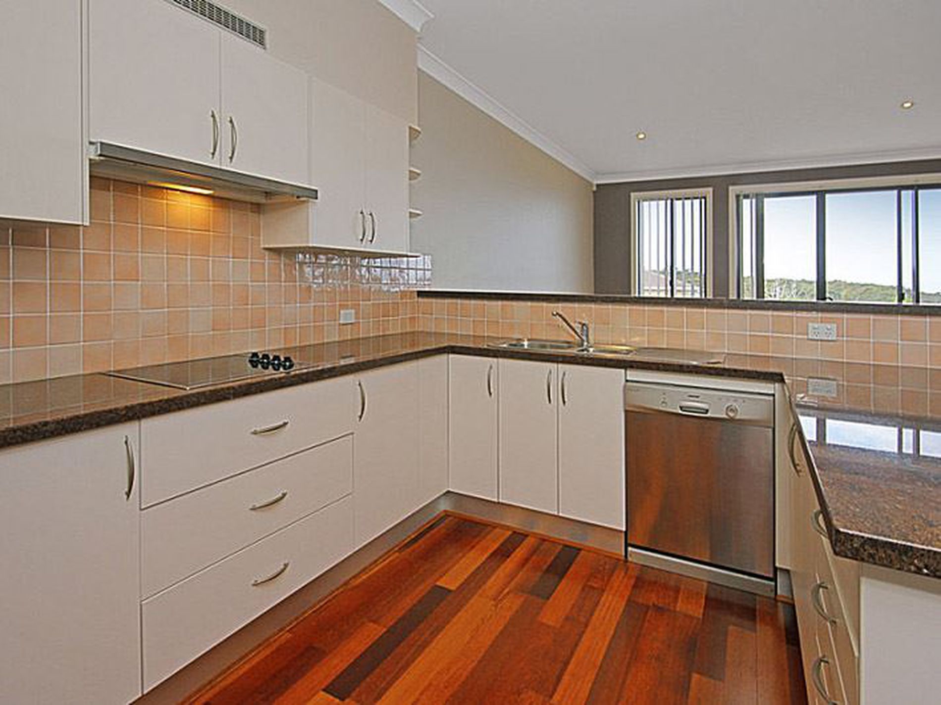 7 / 14 Dolphin Street, Ulladulla