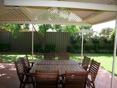 11 Ken McMullen Place, Dubbo
