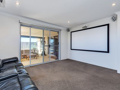 48 Firewood Vista, Yanchep